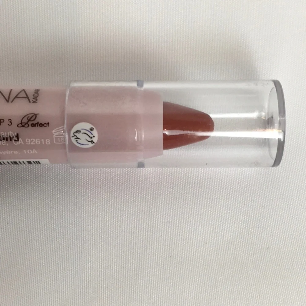 🎉 Sale Manna Kadar Liplocked Step 3 Amour Lip Wand
